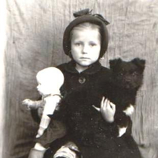 1954 года, Тамаре Шульге 5 лет